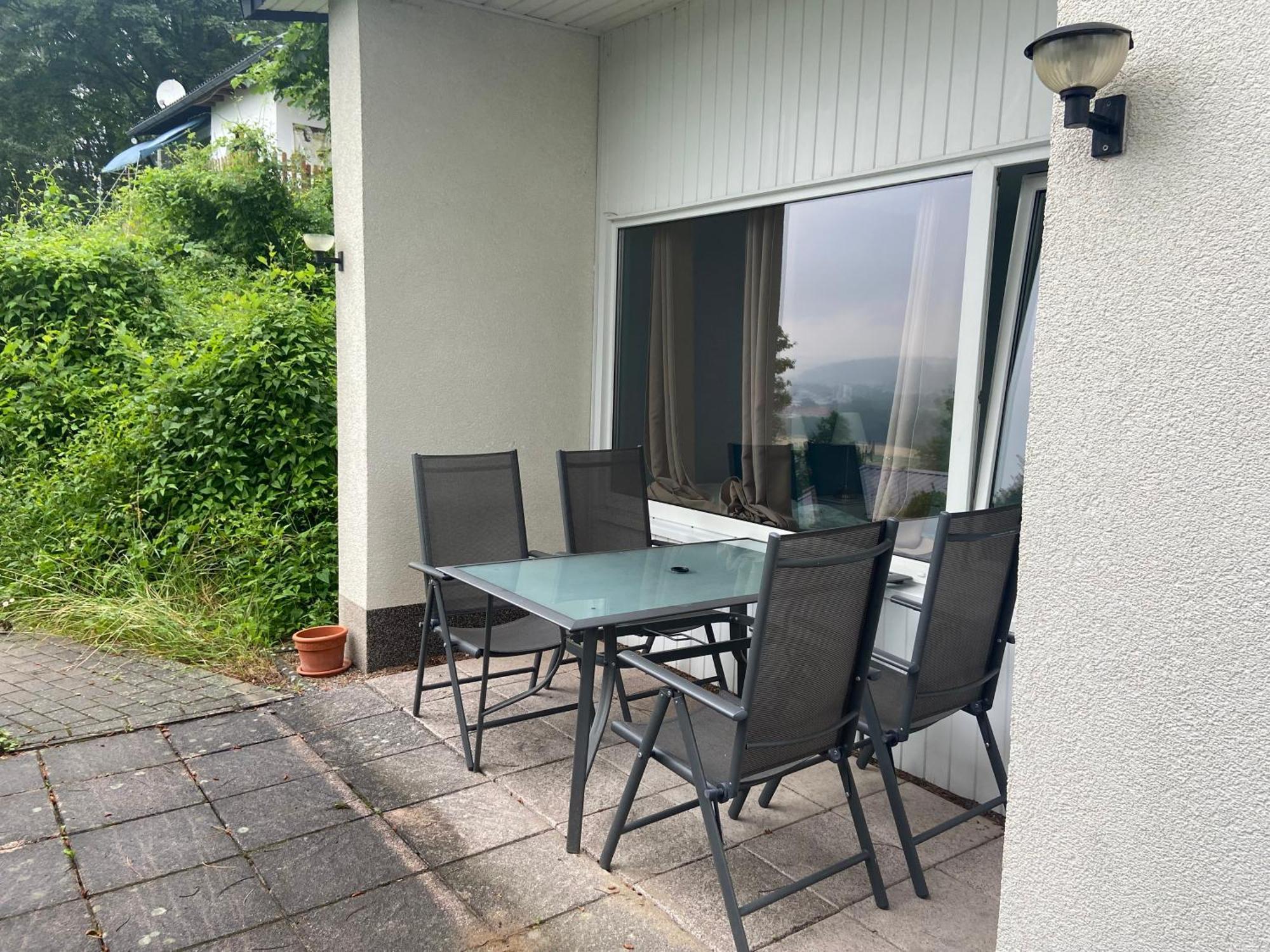 Traumhaftes Ferienhaus Husen Exterior foto