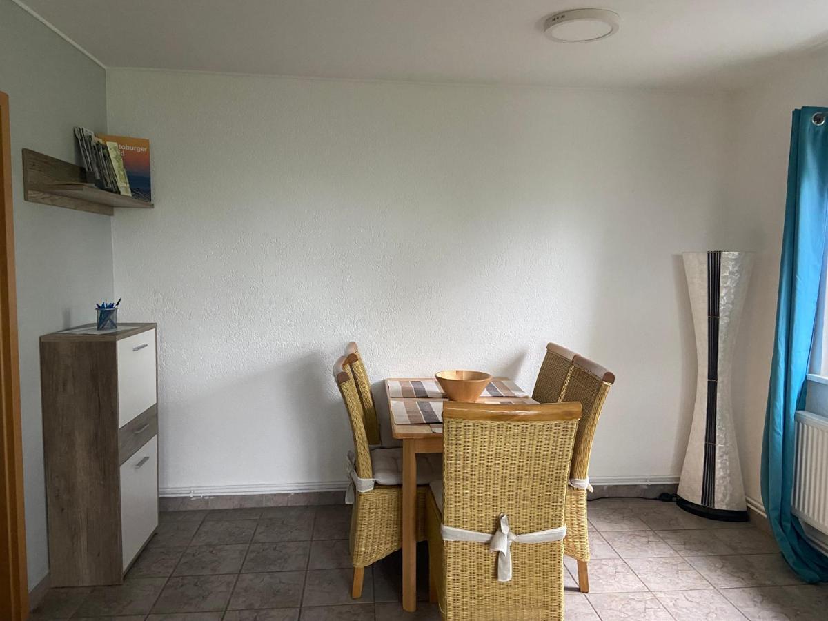 Traumhaftes Ferienhaus Husen Exterior foto